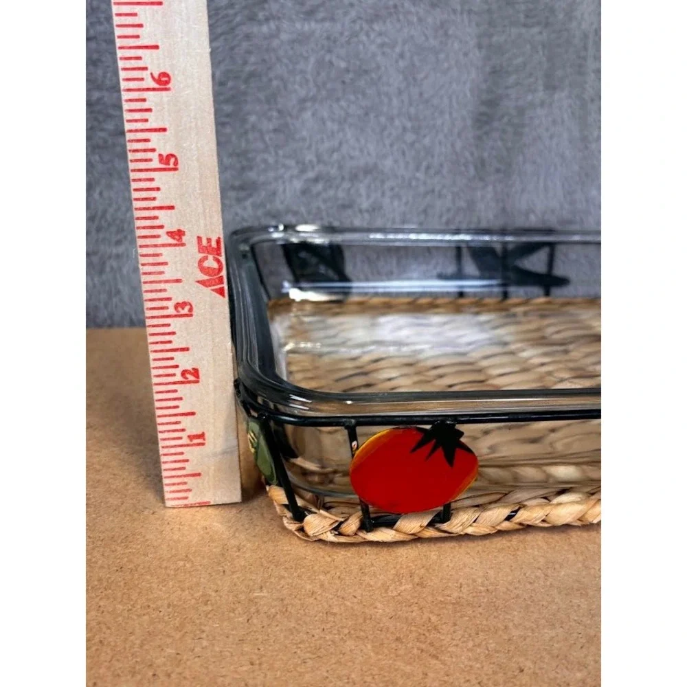 Vintage 9x13 Glass Baking Pan 3 Qt with Woven Basket Metal Vegetable Carrier USA